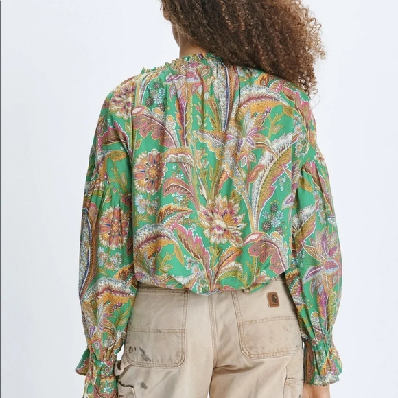 Love The Label Evelyn Top in Carmela Kelly Green - New With Tags - Size Medium - Picture 2 of 9